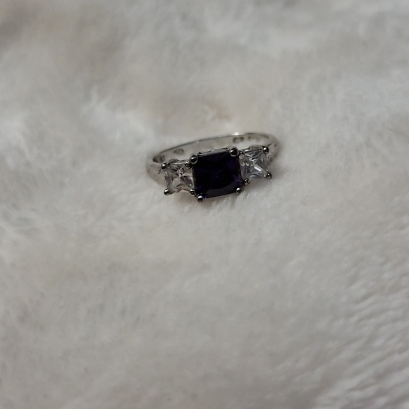 Jewelry - Sterling Silver DL Ring
